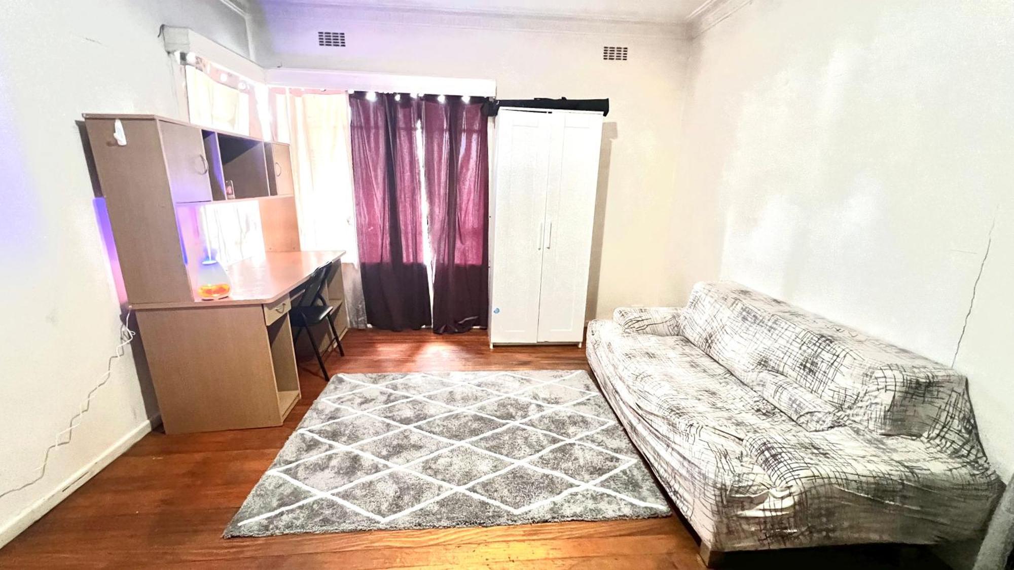 Homestay Budget Near Melbourne Airport St Albans